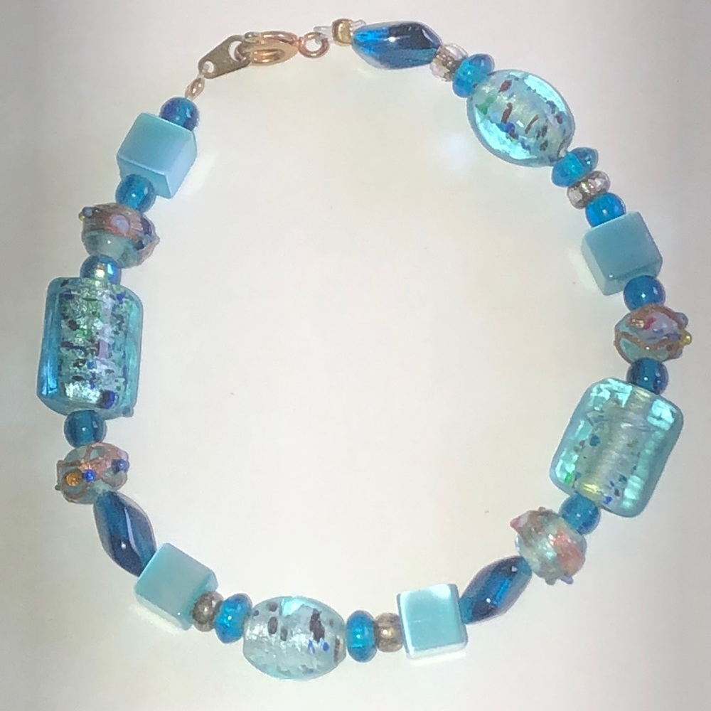 Light Blue Turquoise Glass Bead Bracelet